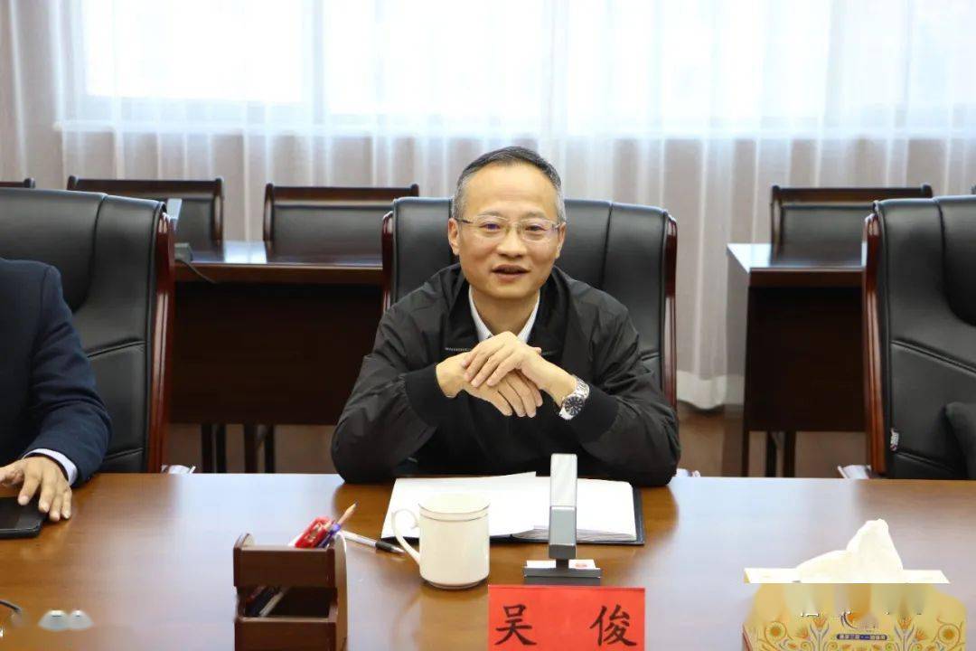 白云区与七冶建设集团召开座谈会