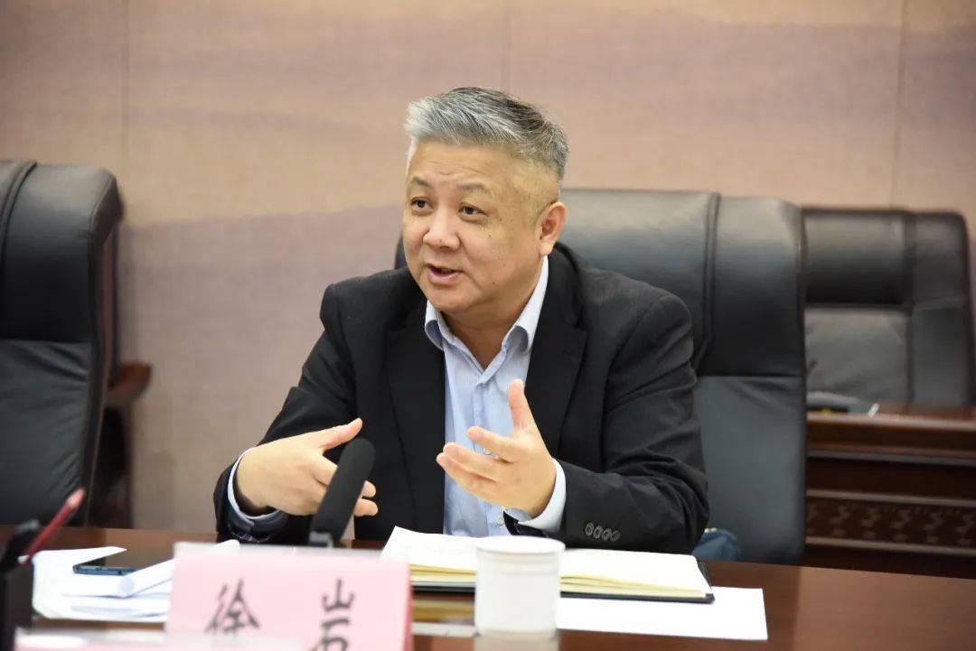 徐岩表示,将以此次与仁怀联合开展科研合作为契机,促进江南大学与仁怀