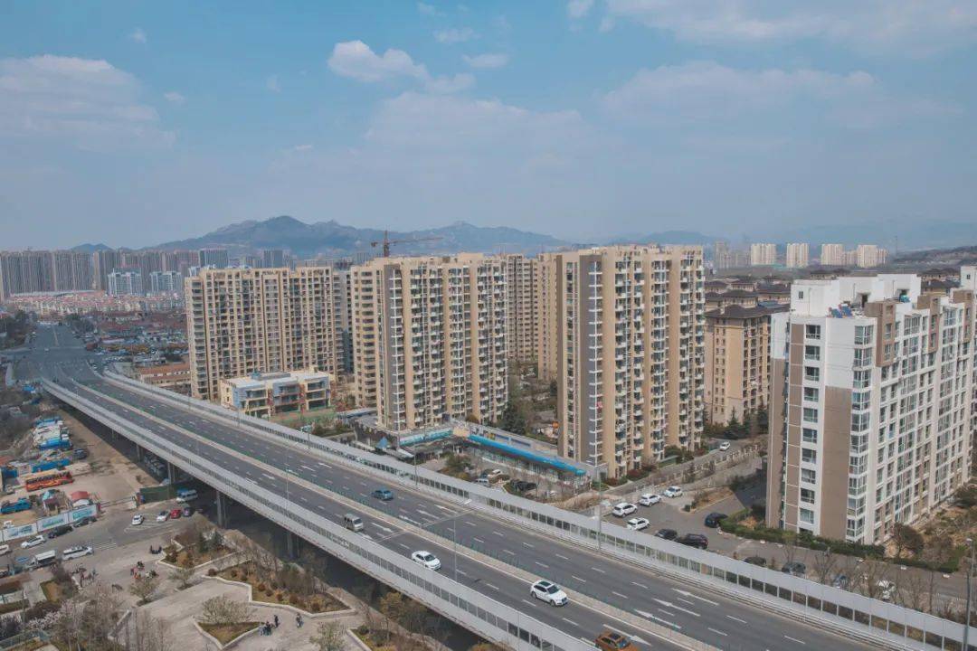 文明实践绽放李沧疾风知劲草磨砺显担当李沧区不断在攻坚克难中开创