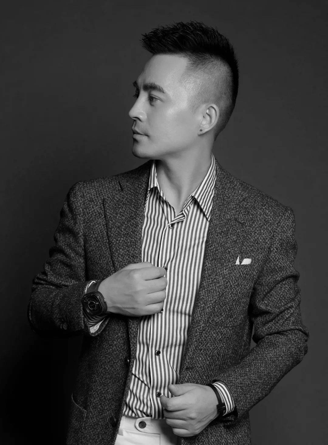 壹舍设计创始人现代简约设计先行者都市精英生活方式引导者认为设计师