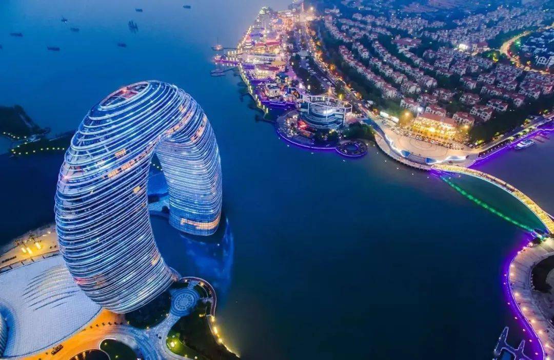 太湖龙之梦性价比之王雅仕酒店震撼上线与野生动物亲密接触游景点看水