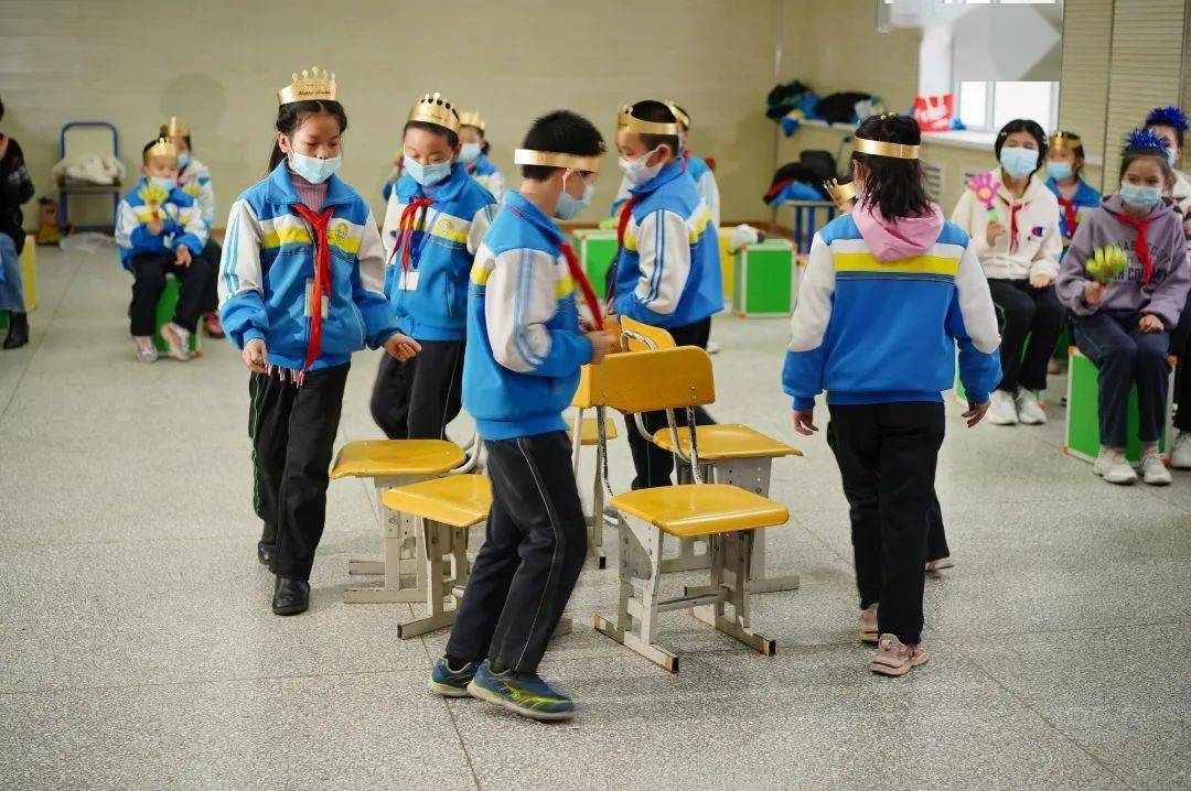 "你我相伴 共同成长"共青团奎屯市委员会联合奎屯市第八小学举办爱心