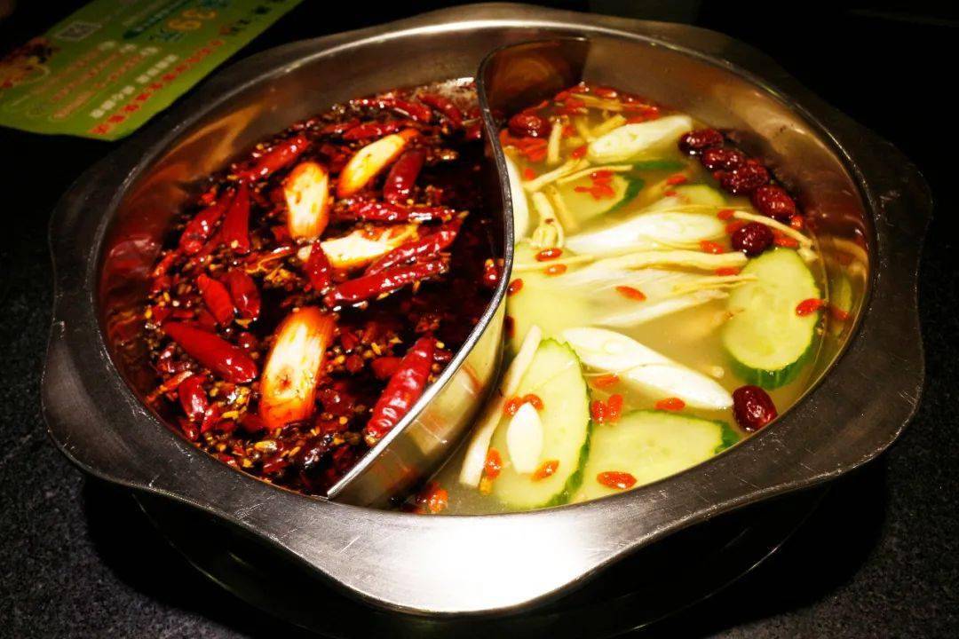 重庆老火锅来了99元抢超值套餐自制嫩牛肉空运鲜毛肚