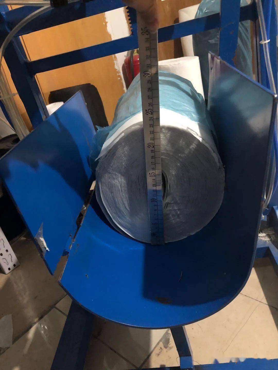 绣花机服装厂衬纸热融纸布料柔性材料切纸割机-淘宝网需要的客户点击