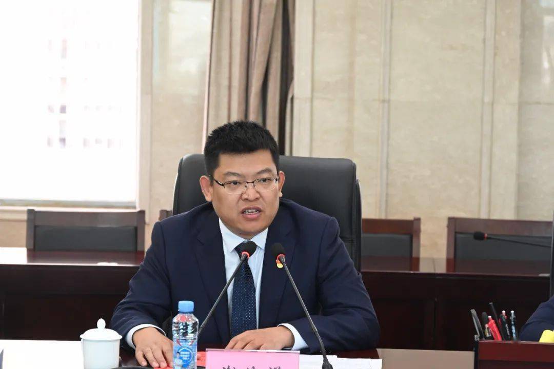 谢海洋指出,九江银行南昌分行将立足于安义县"三区一城"发展定位,着力