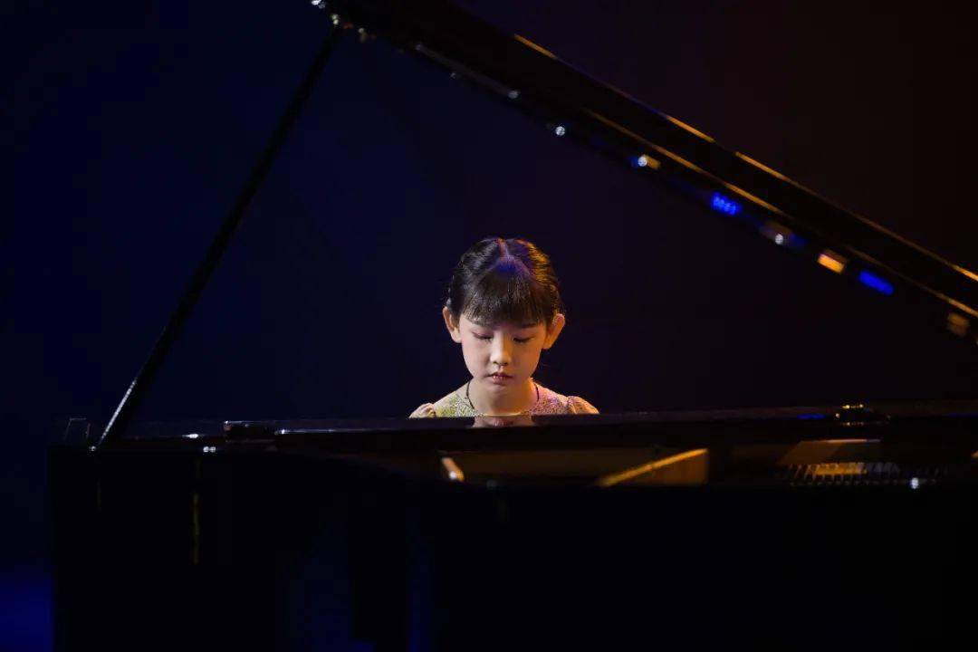 河南首届大梦想家少儿钢琴表演赛圆满落幕