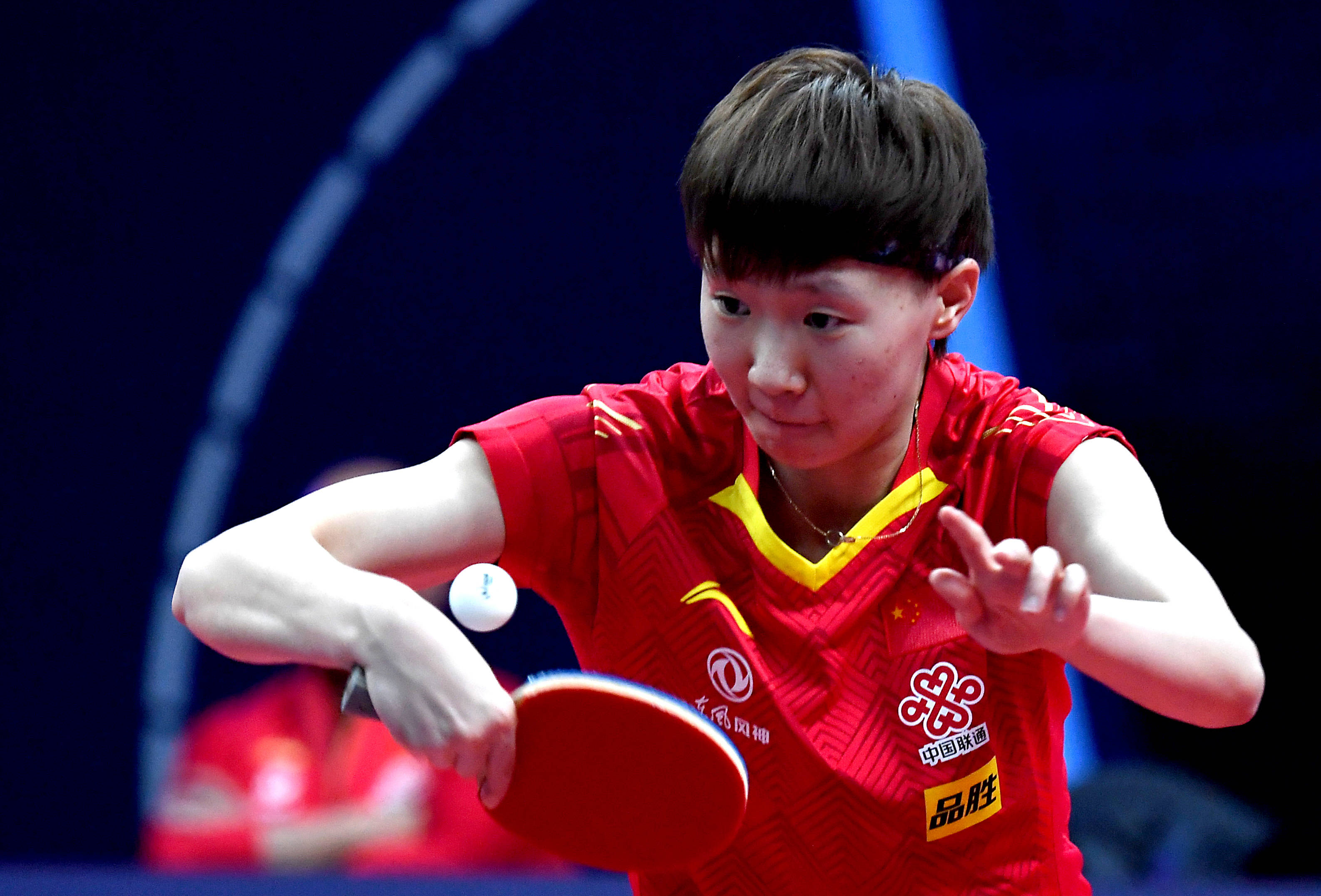 乒乓球——国际乒联总决赛:王曼昱晋级八强