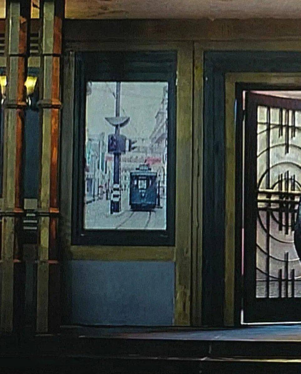 易烊千玺要唱老上海歌曲后座剧场预告信息量大超级用心