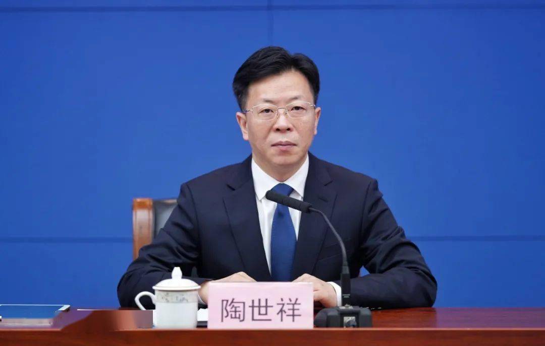 陶世祥回答记者提问 罗嘉 摄