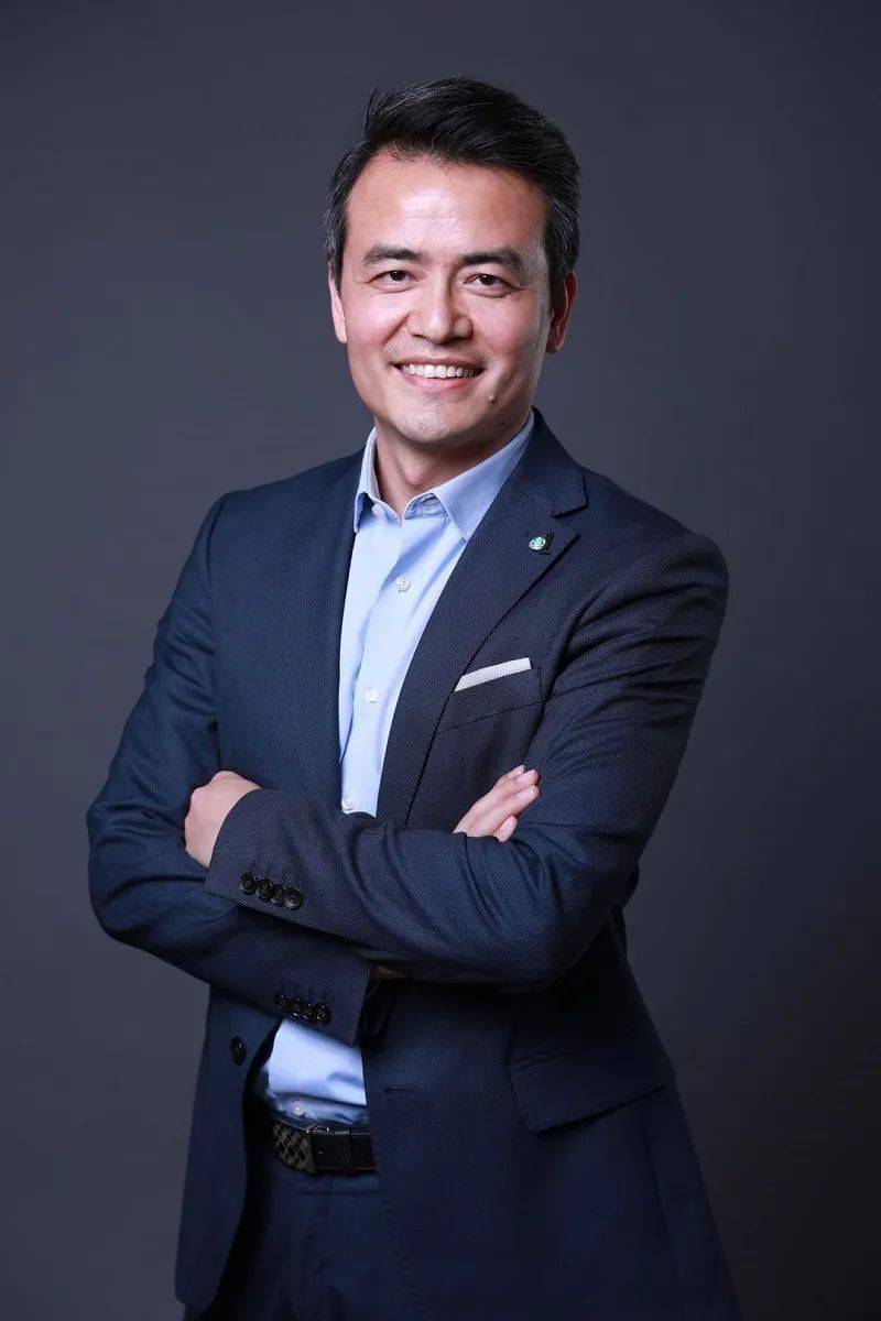 亚朵集团人力资源清 芷邀请嘉宾副总经理北京远望楼宾馆李双双主持