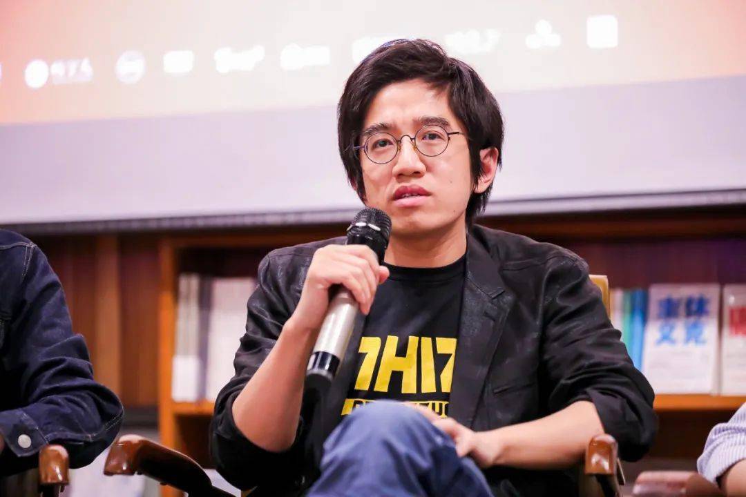 郑奋 马赛克书店 ceo,选书师