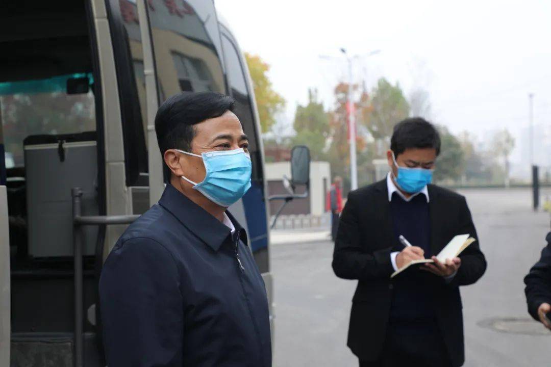 副市长王金启一行到商丘市立医院督导疫情防控工作
