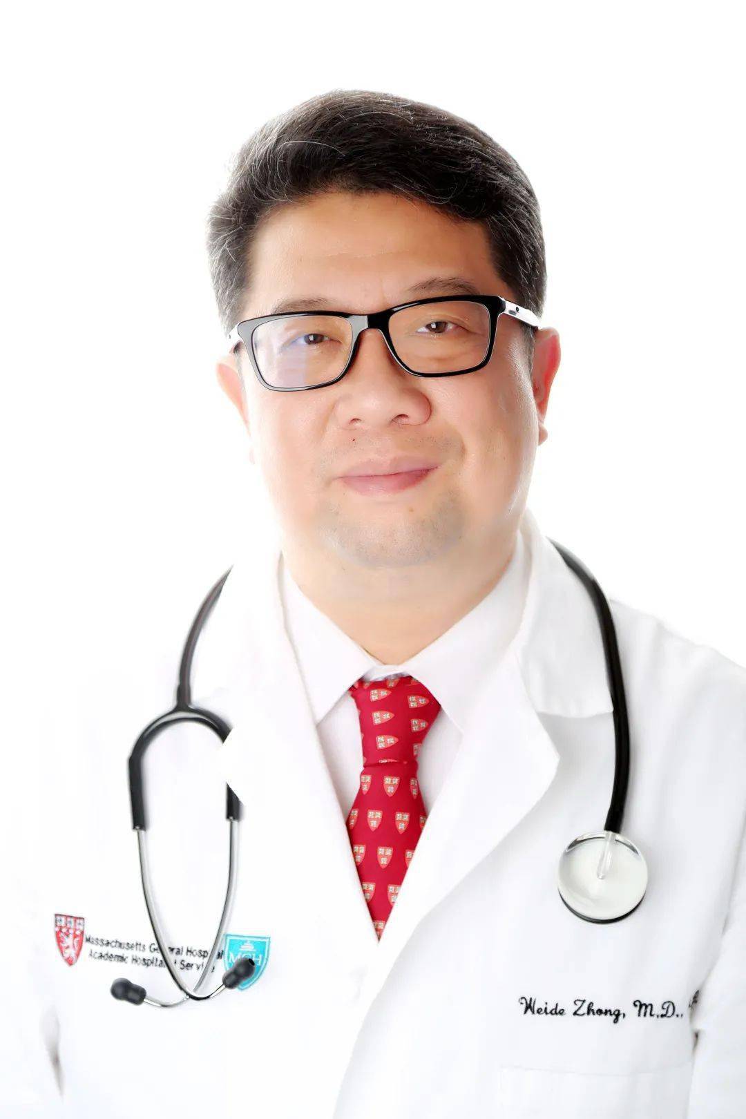 钟惟德钟南山院士之子,广州市第一人民医院主任医师刘少华人民日报