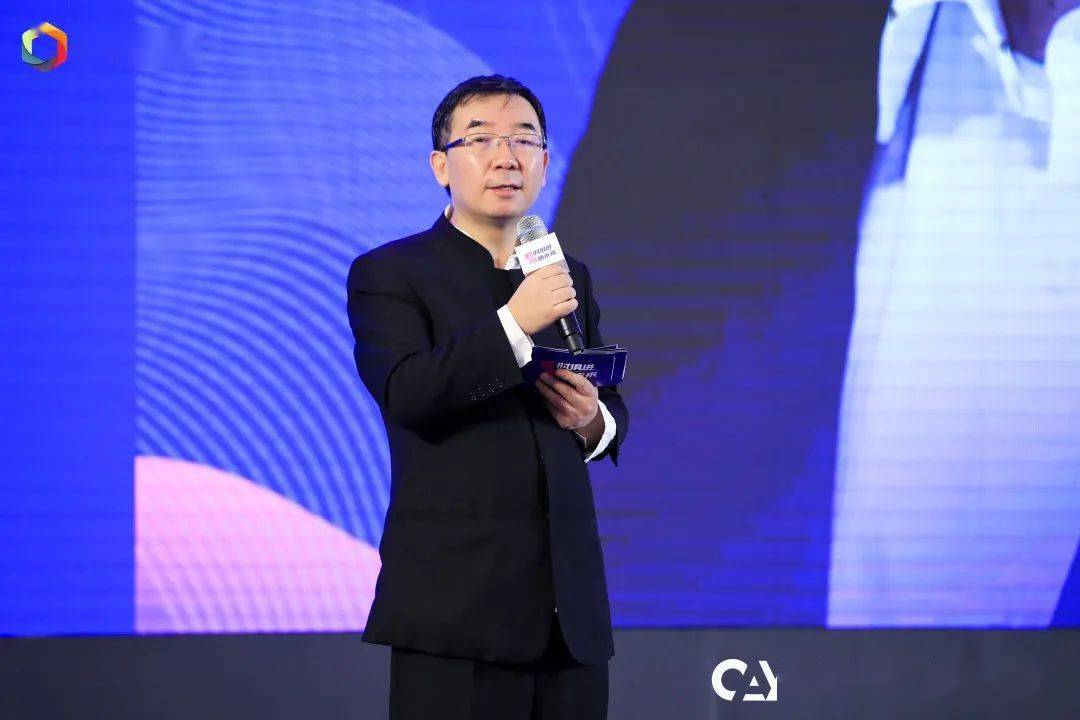 分享何海明互联网时代kol就是大媒介