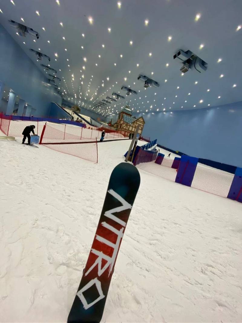 广东室内滑雪场图片