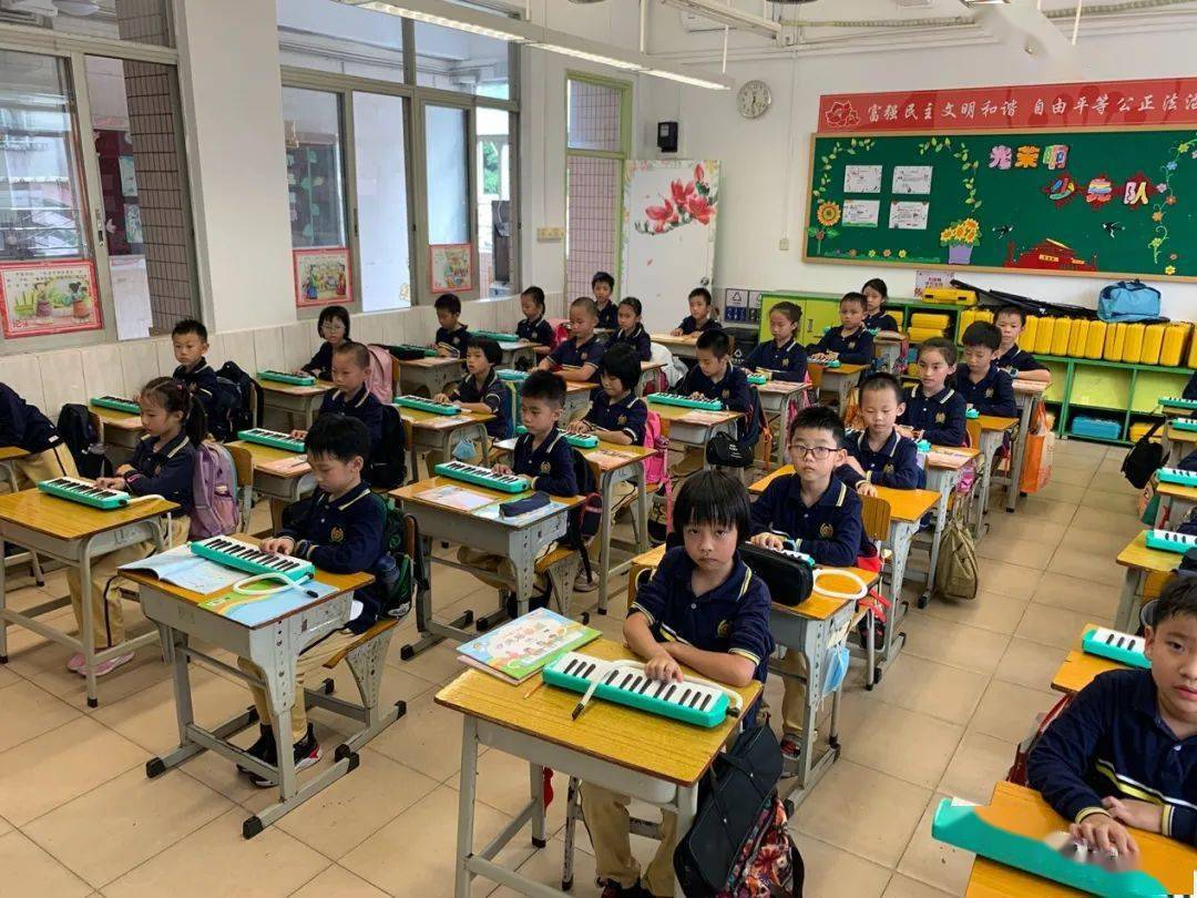 家门口的教育丨先烈东小学:零基础学生"体艺双飞",素质教育全面开花