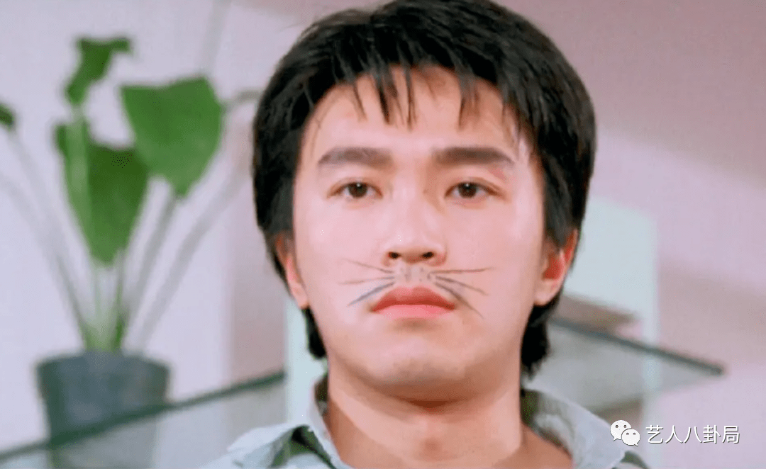 为7000万港币纠缠10年,周星驰前女友像是差钱的人吗?