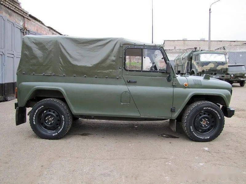 毛熊皮,丰田心:俄军改装uaz-469全地形车剪影_搜狐汽车_搜狐网