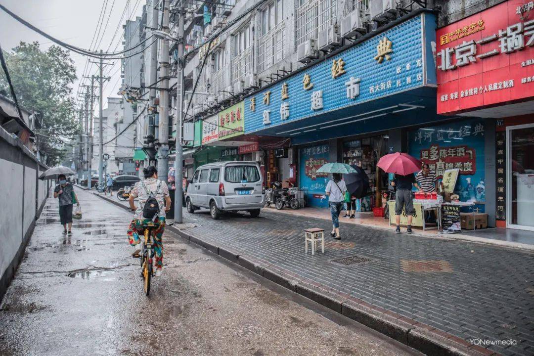 钟家村两条地铁都带不动的商圈