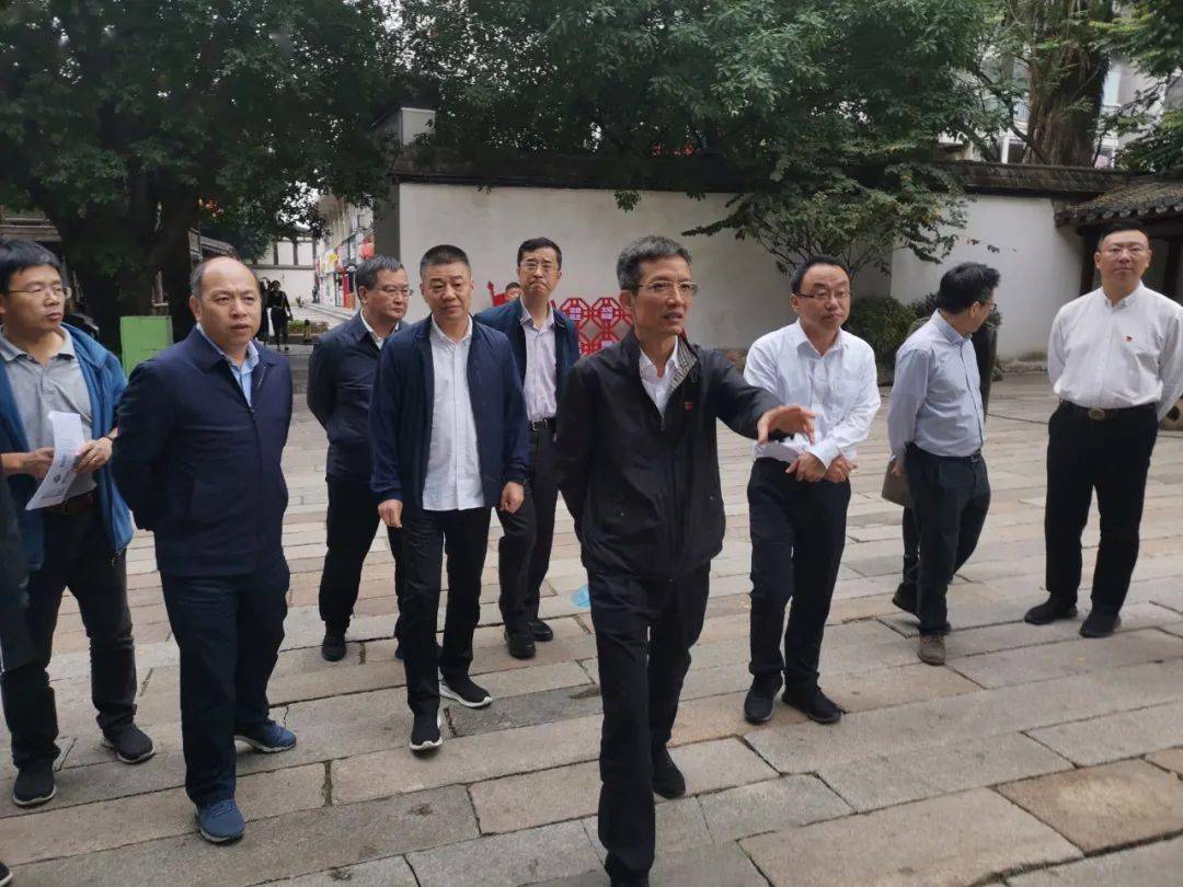 市领导督导检查历史文化街区 品质提升工作_杨新坚