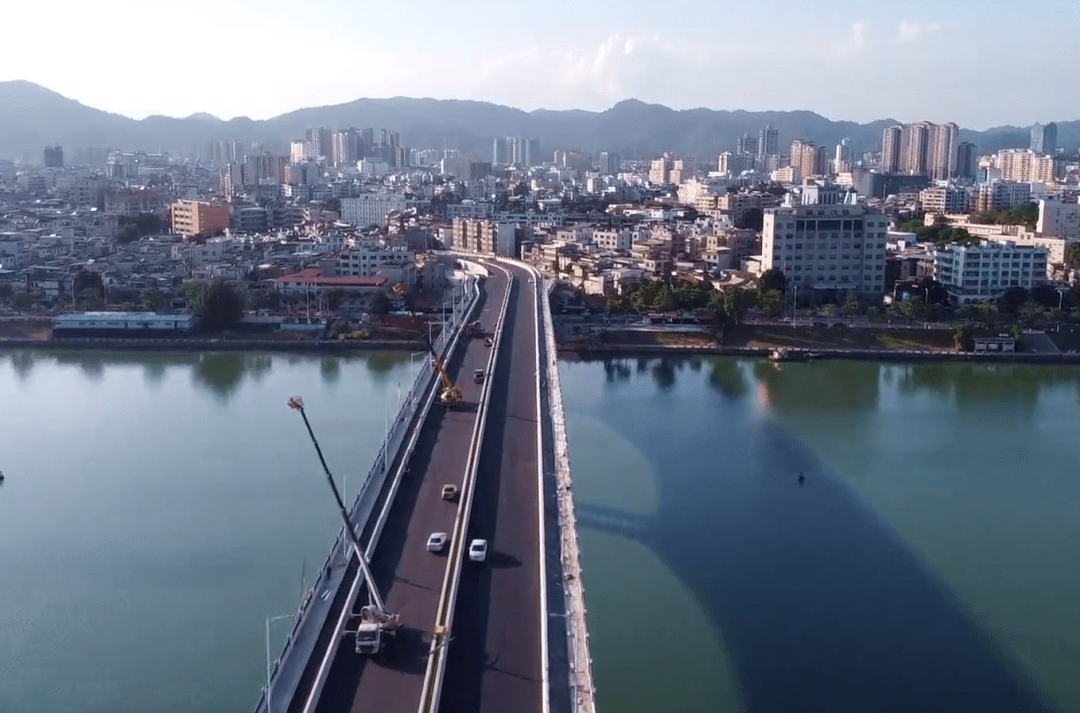 河源紫金桥终于回来了!用航拍视角看超级震撼,快来先睹为快.