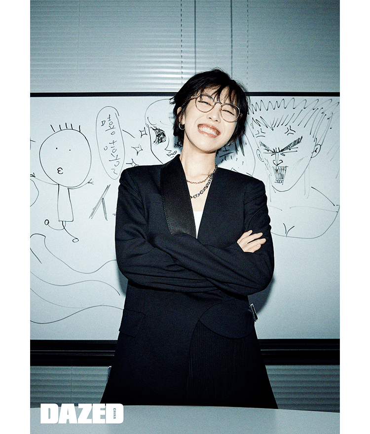 付菡图片来自于《dazed》*文中刘雨昕图片来自于《instyle优家画报》*