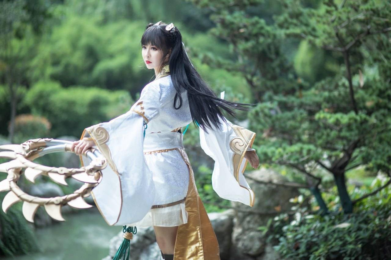 天涯明月刀曲无忆cosplay
