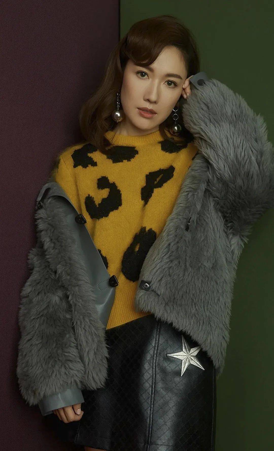 寻找充满生活美学的冬日穿搭灵感跟随李施嬋用时装语言陪同我们