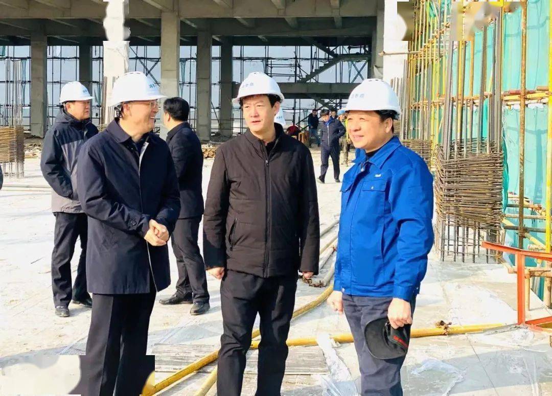 11月24日,县委副书记,县长高善玉先后到夏津智慧纺织产业园,山东鸿泰