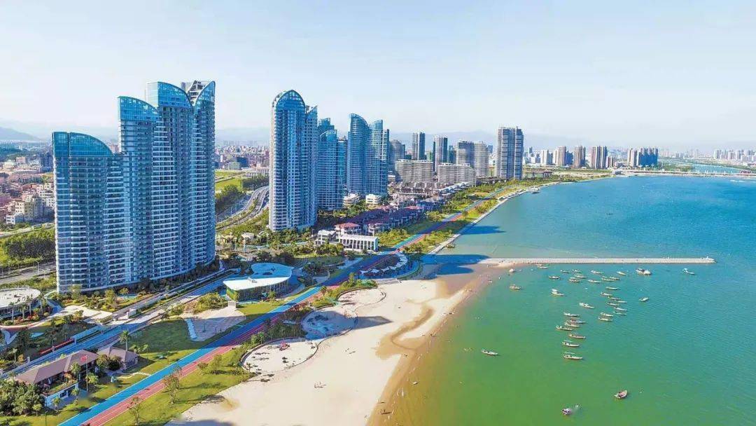 网友夜拍环东海域真实入住率曝光