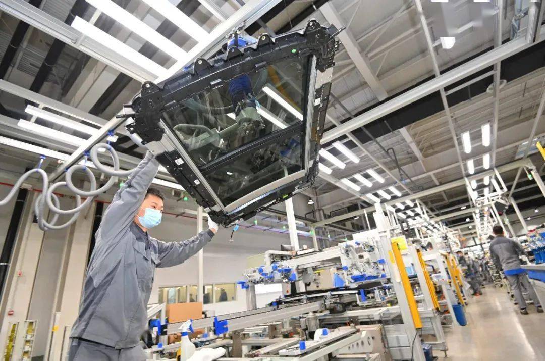 郭良朔 摄●伟巴斯特汽车天窗,充电桩及加热器项目,博格华纳工业园