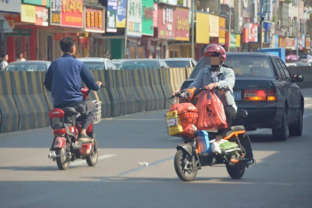 【曝光台】逆向行驶超危险!丹灶又一批电动车主被曝光