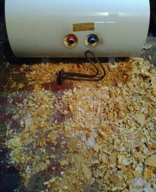 热水器长期不洗比粑粑还脏打开这个开关污水哗哗流半盆