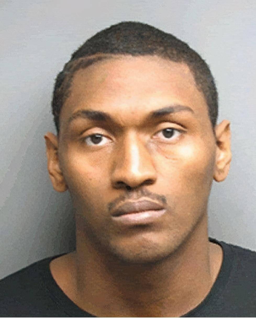 nba球星入狱照艾弗森如酒鬼慈世平一脸不屑