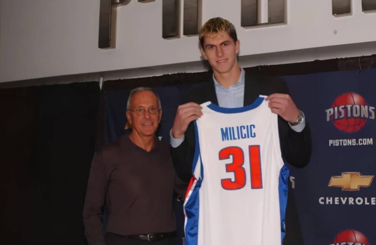 2020年NBA选秀顺位排名_美媒预测2020年nba选秀名单,勇士有意怀斯曼,三球成