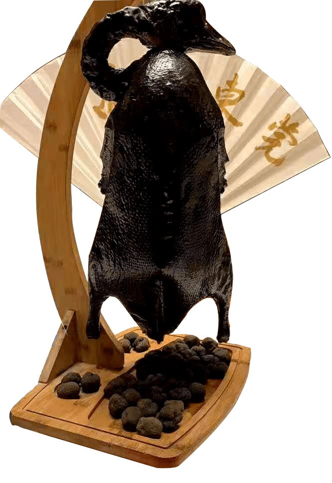 "黑松露烧鹅",本店采用正宗广东清远黑棕鹅,该鹅谷米饲养,育肥性能