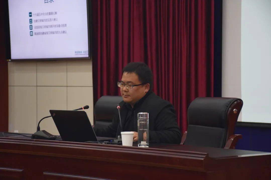 吉向陽說,推進新時代公民道德建設和社會文明建設是一項長期的工作