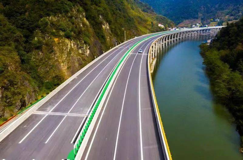 年底通车!安岚高速公路通过交工验收