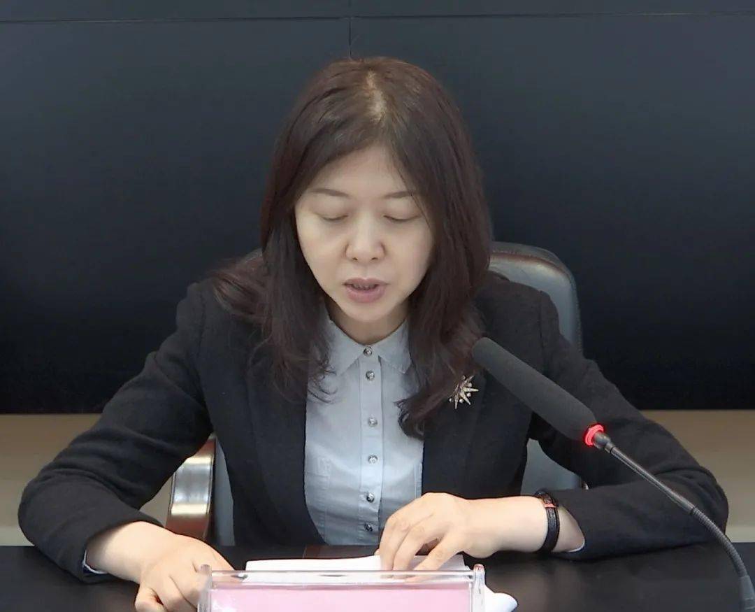 县安委会主任,县长朴贞玉在讲话中指出,全县上下要认清推进安全生产