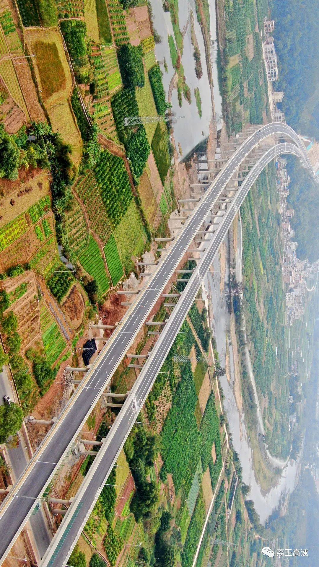 最美高速最美桥梁荔玉美图欣赏