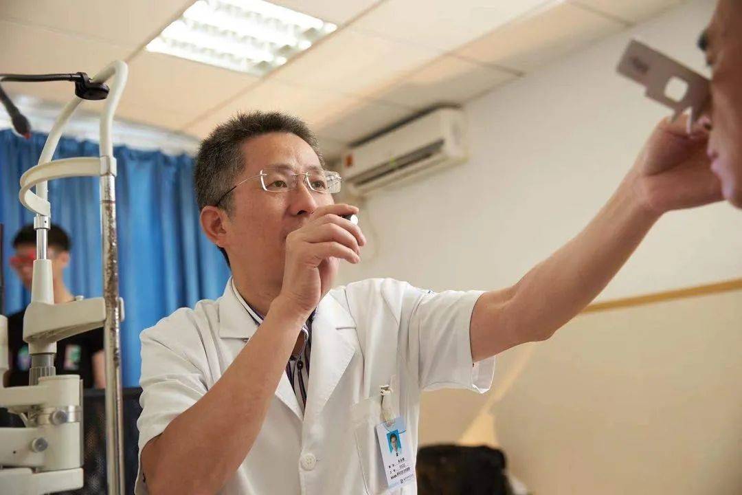 代言人感言:朱永唯,嘉兴市中医医院眼科主任(嘉兴市眼科医院常务副