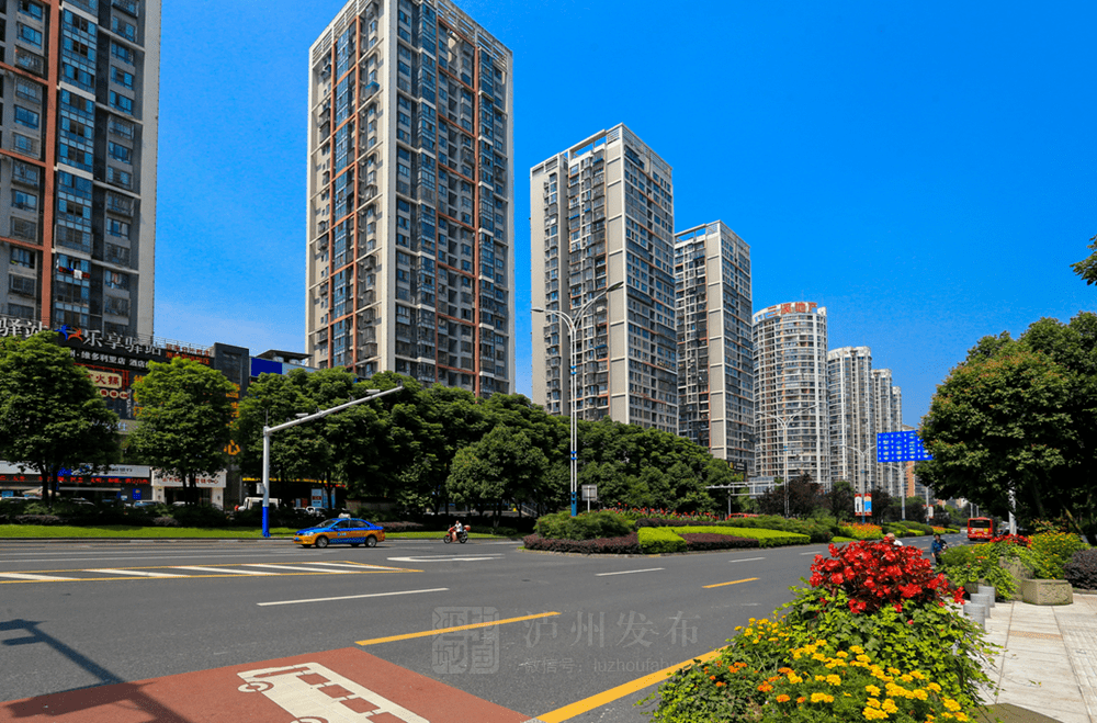 今天起泸州统一换发2021年度小货车入城