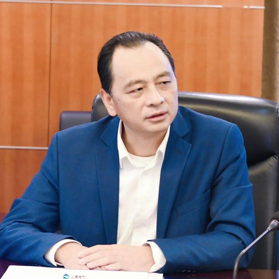 要求各企业,各部门要认真学习贯彻10月16日上海电气干部大会精神