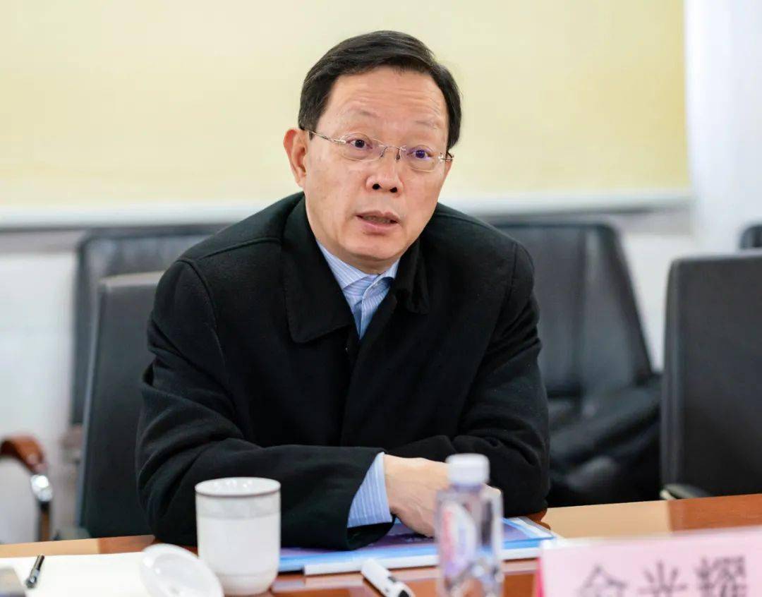 俞光耀带队赴维保车辆分公司调研