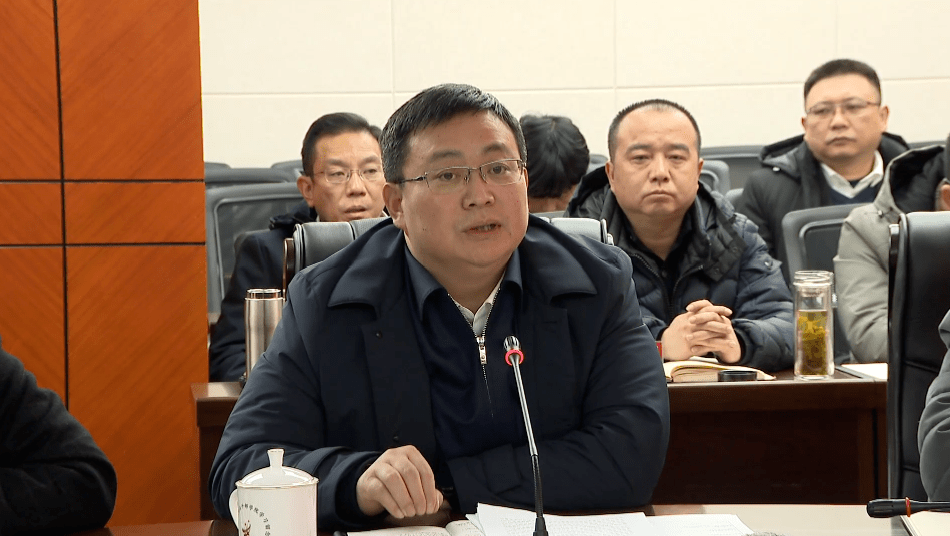 昭调研座谈会,与中国南方电网有限责任公司董事,党组副书记毕亚雄一行