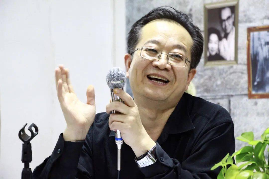 朔图读书月讲座预告朔州儿童文学作家郭万新谈阅读与写作