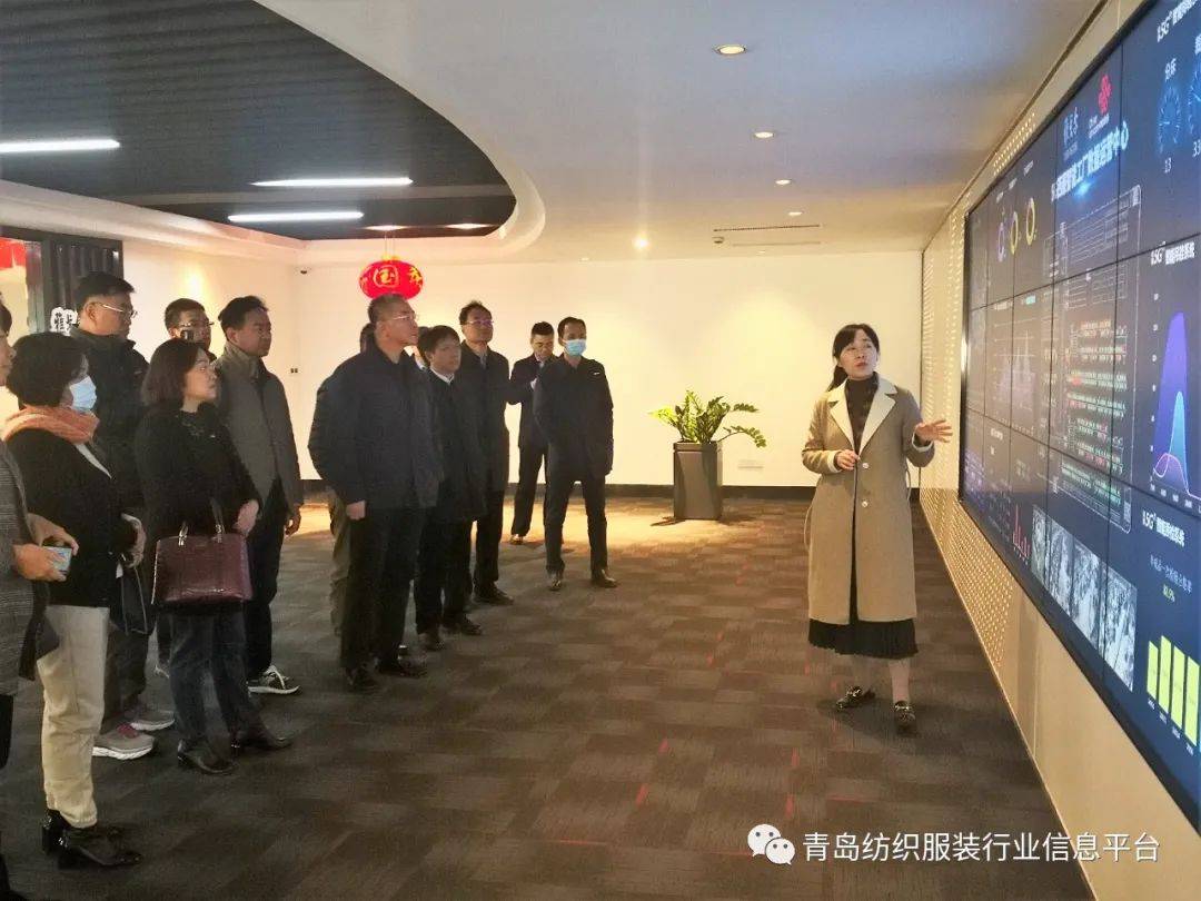 青岛市纺织服装协会会长,青岛即发集团股份有限公司董事长杨为东,绮丽
