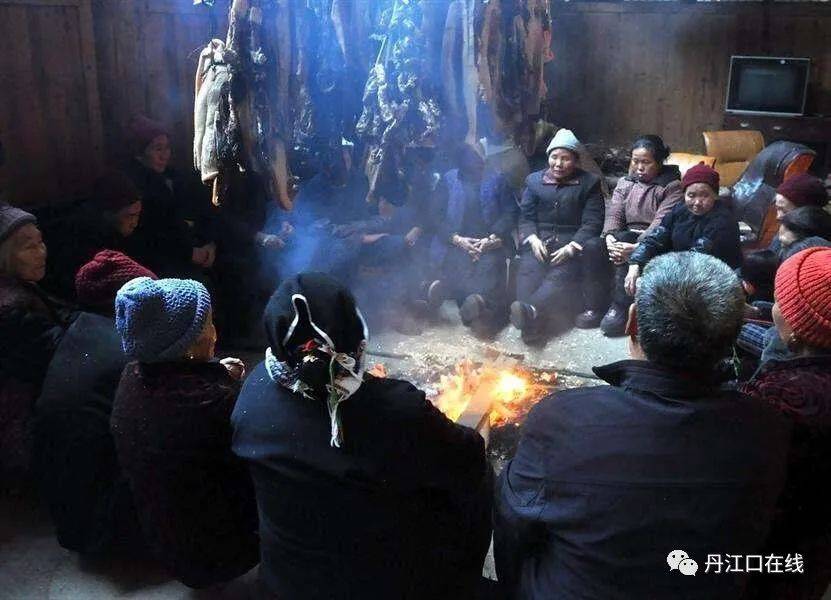 丹江口人的烤火进化史,看看你到了哪一级?_火盆