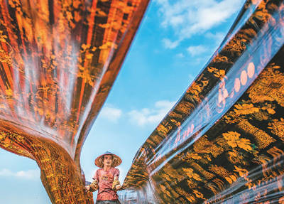 冬日暖阳晒云纱_香云纱