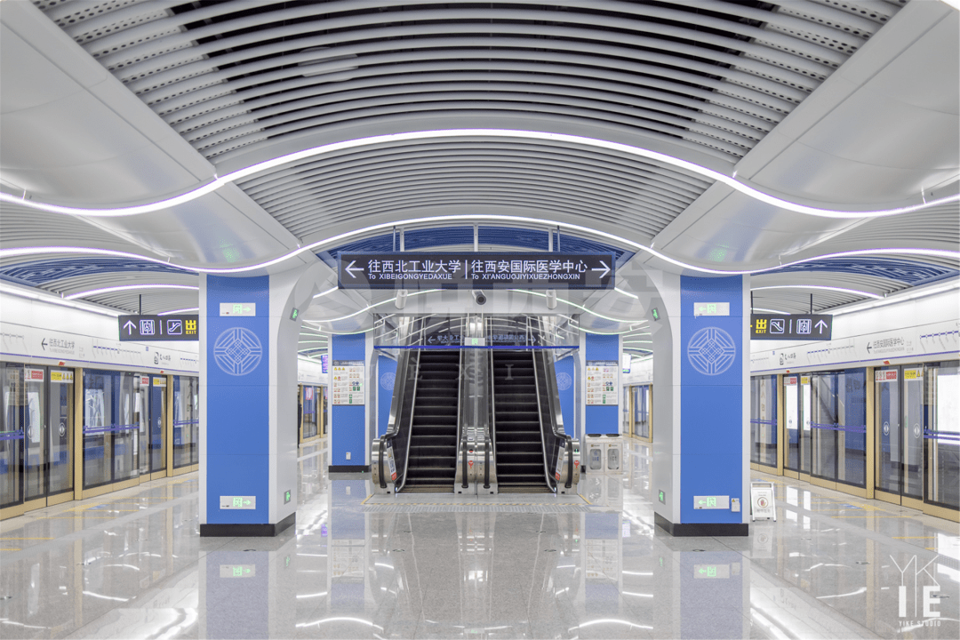 试乘西安地铁6号线一百张美图一站一世界